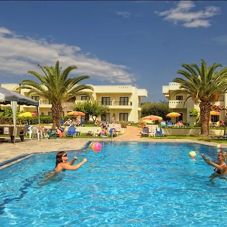 Kristalli Aparthotel 3*