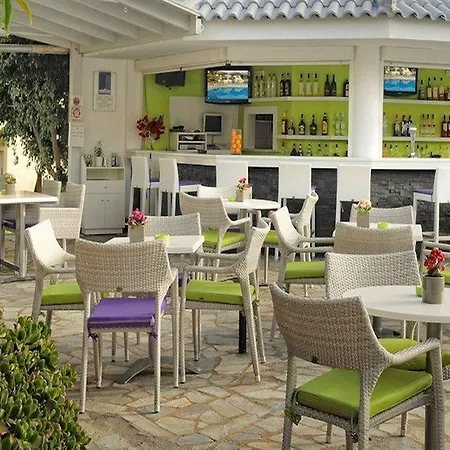 Kristalli Aparthotel