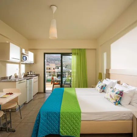 Aparthotel Kristalli